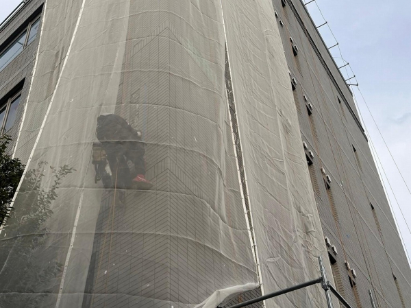 Fビル様外壁タイル改修工事(デリアズ式バルーン工法)