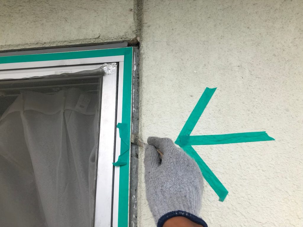 窓サッシ廻り廻りシール・プライマー塗布(多摩市)
